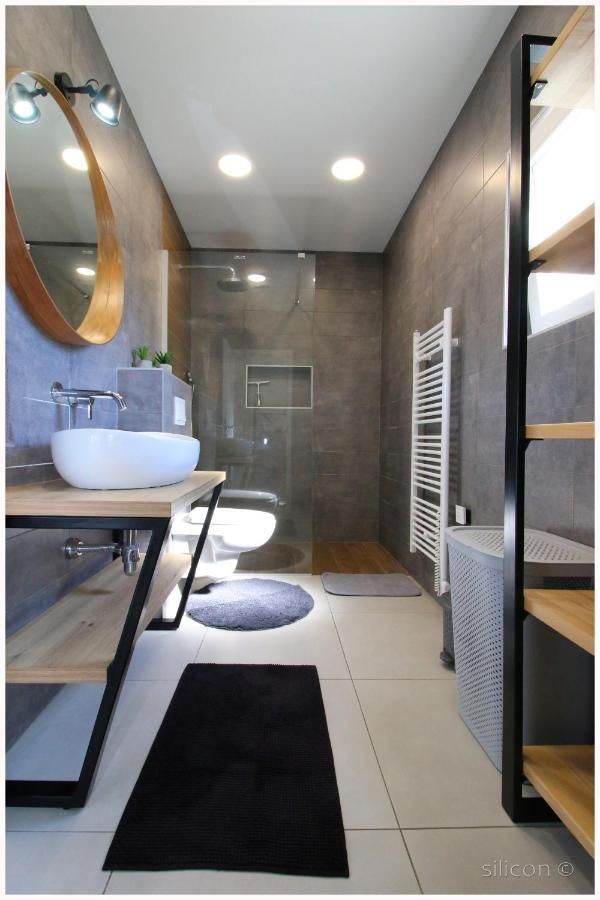 Apartman Silicon Primosten Luaran gambar