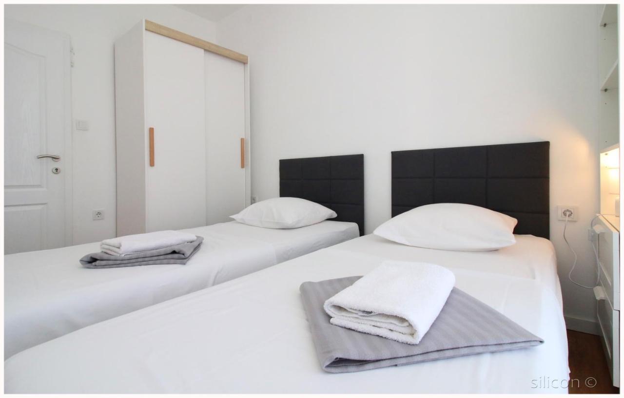 Apartman Silicon Primosten Luaran gambar
