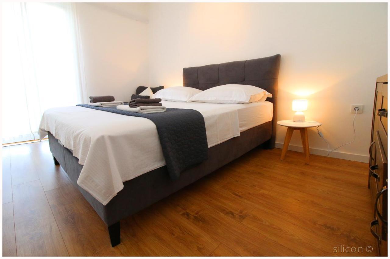Apartman Silicon Primosten Luaran gambar